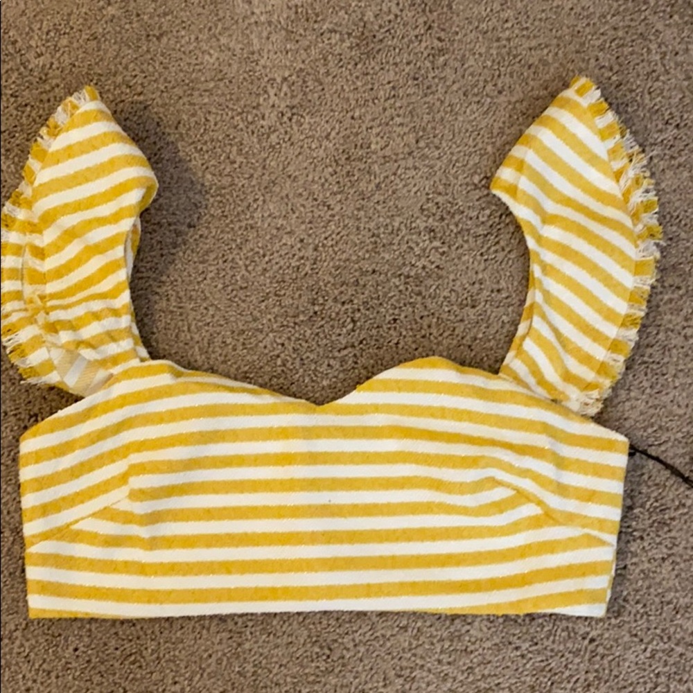 Yellow striped crop fitted crop top